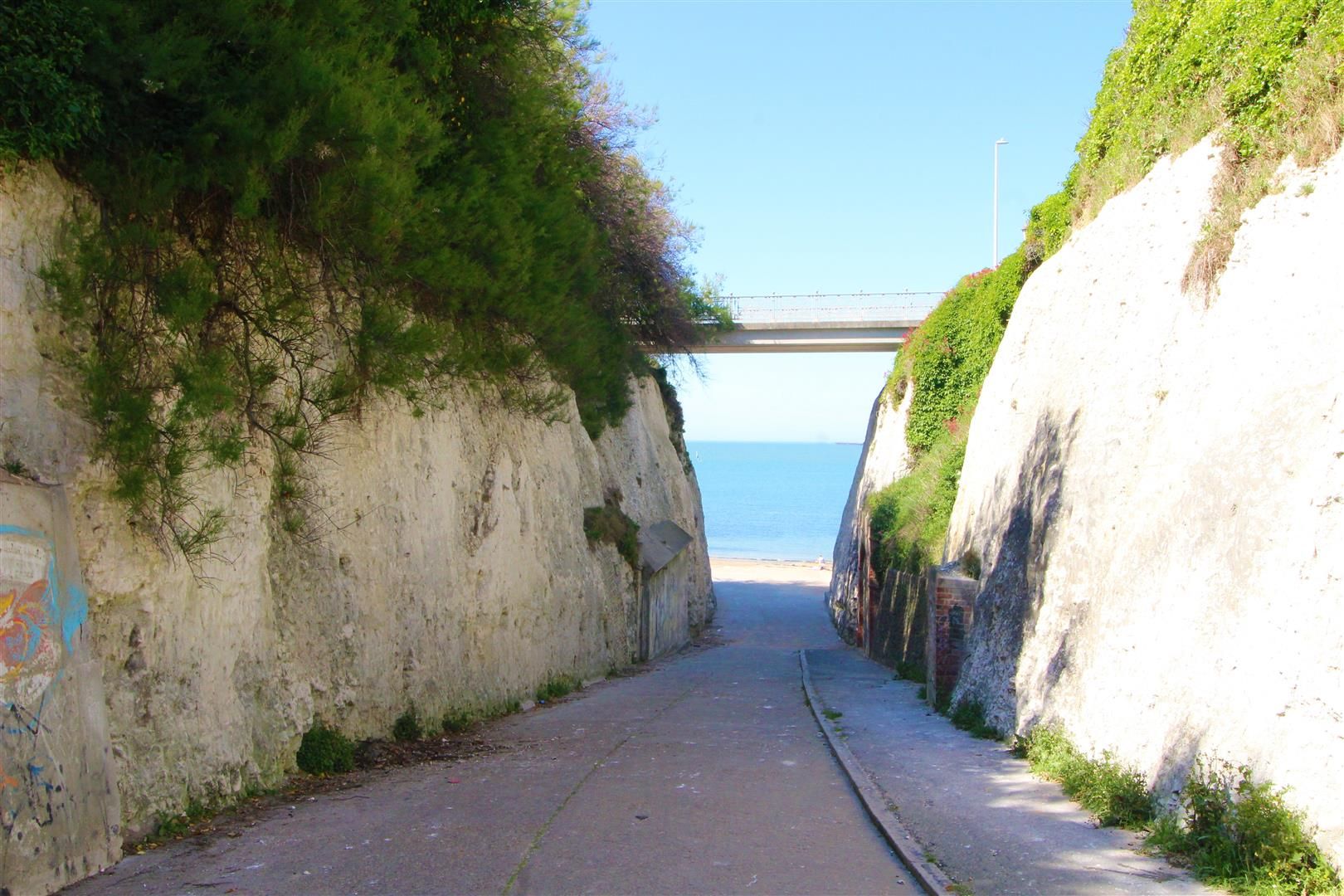 1 bed property for sale in Sweyn Road, Cliftonville, Margate CT9 Zoopla