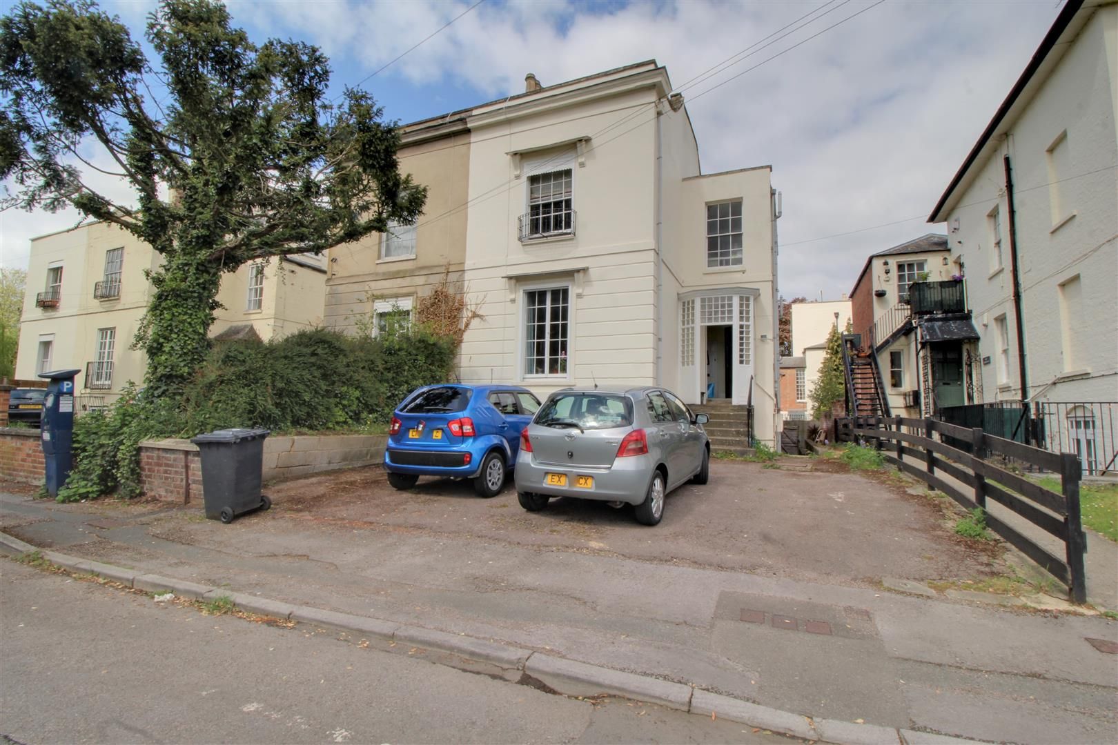 Montpellier, Gloucester GL1