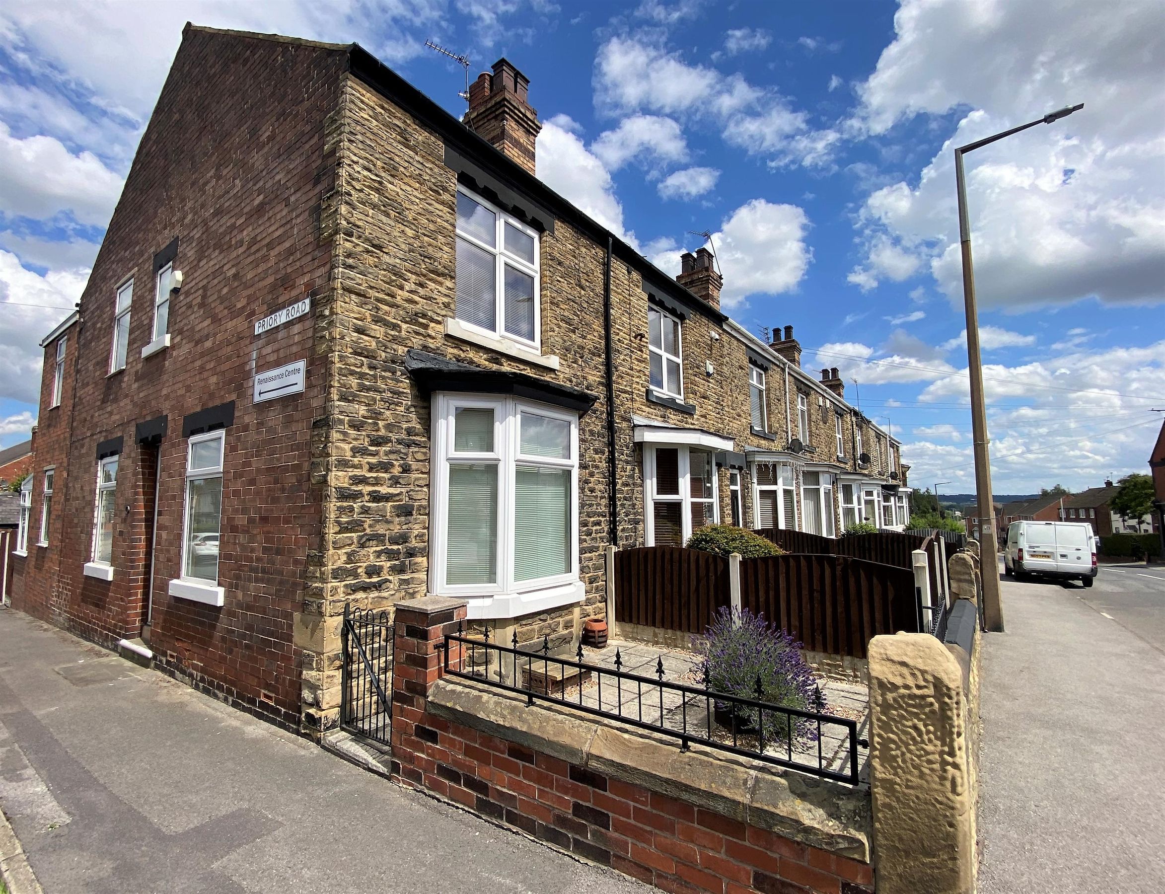 3 bed end terrace house for sale in Station Road, Bolton Upon Dearne