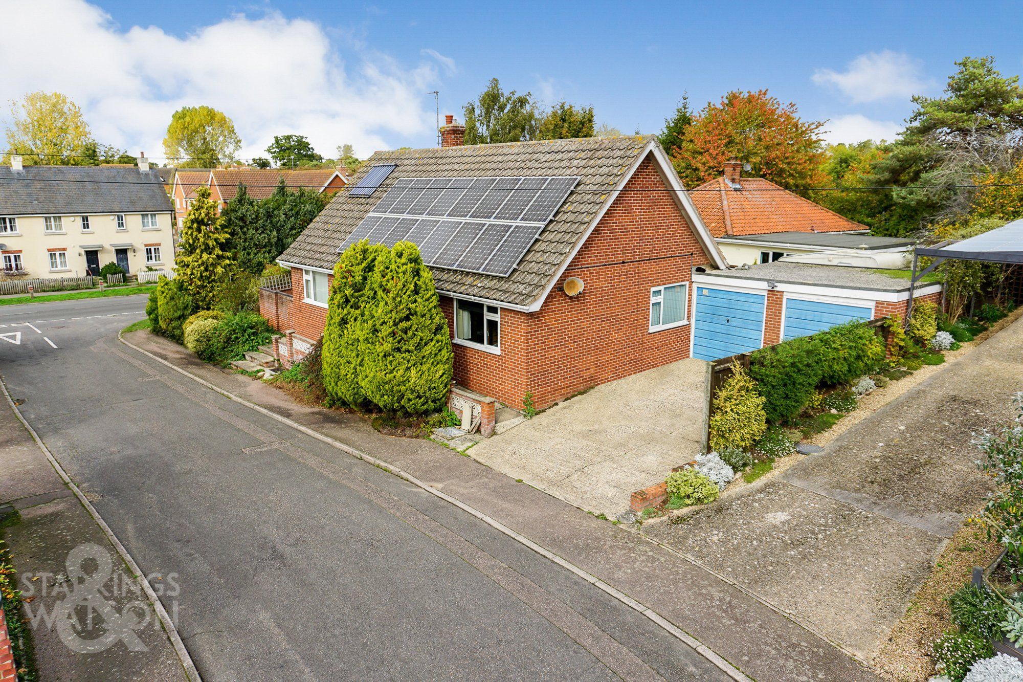 4 bed property for sale in Redenhall Road, Redenhall, Harleston IP20