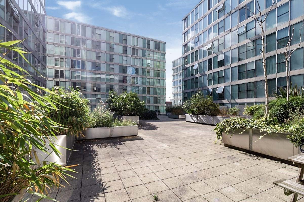 1 bed flat to rent in Brooklyn House, The Hub MK9 Zoopla