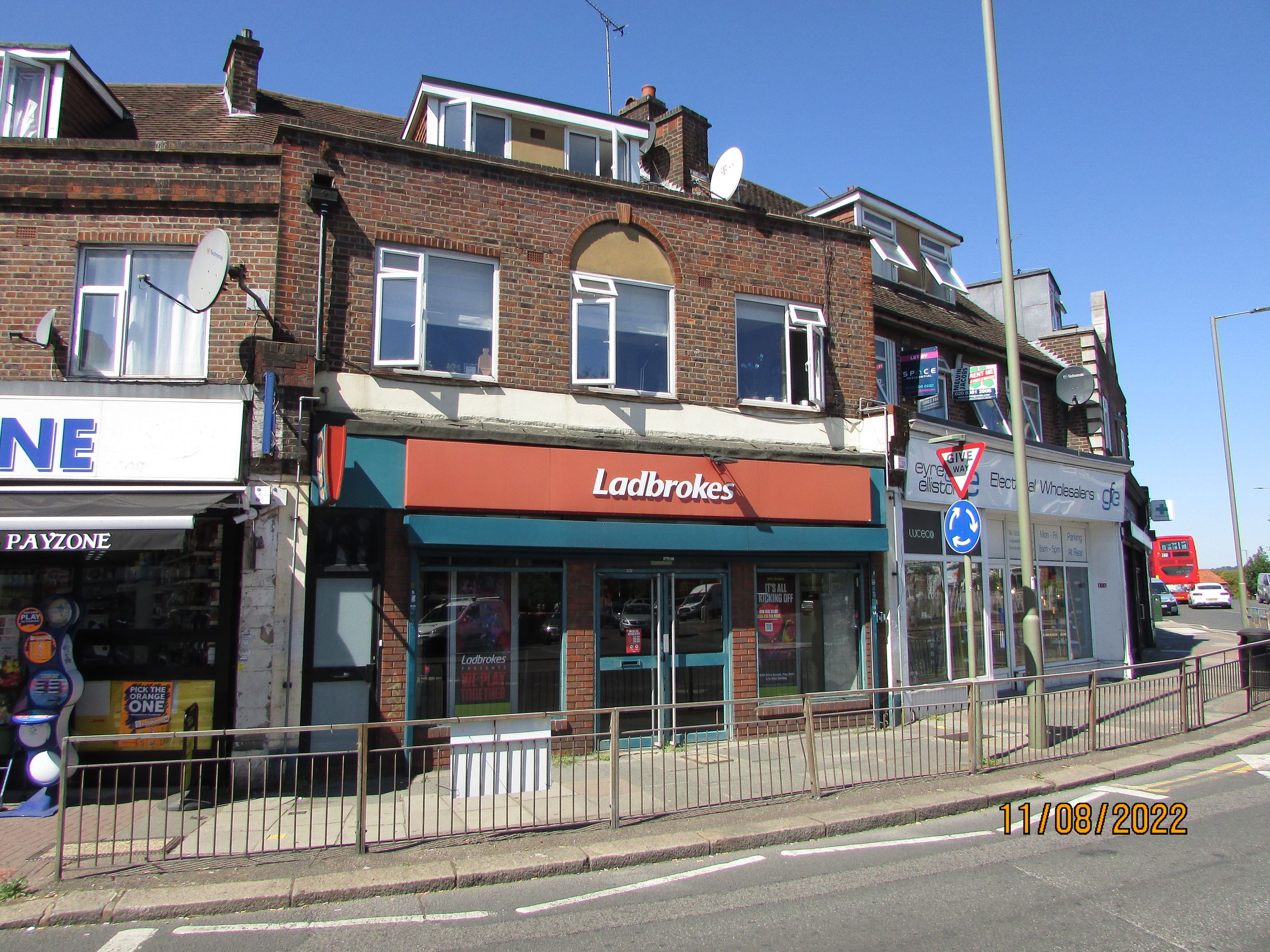 Retail premises for sale in Deans Lane, Edgware, Middx HA8 Zoopla