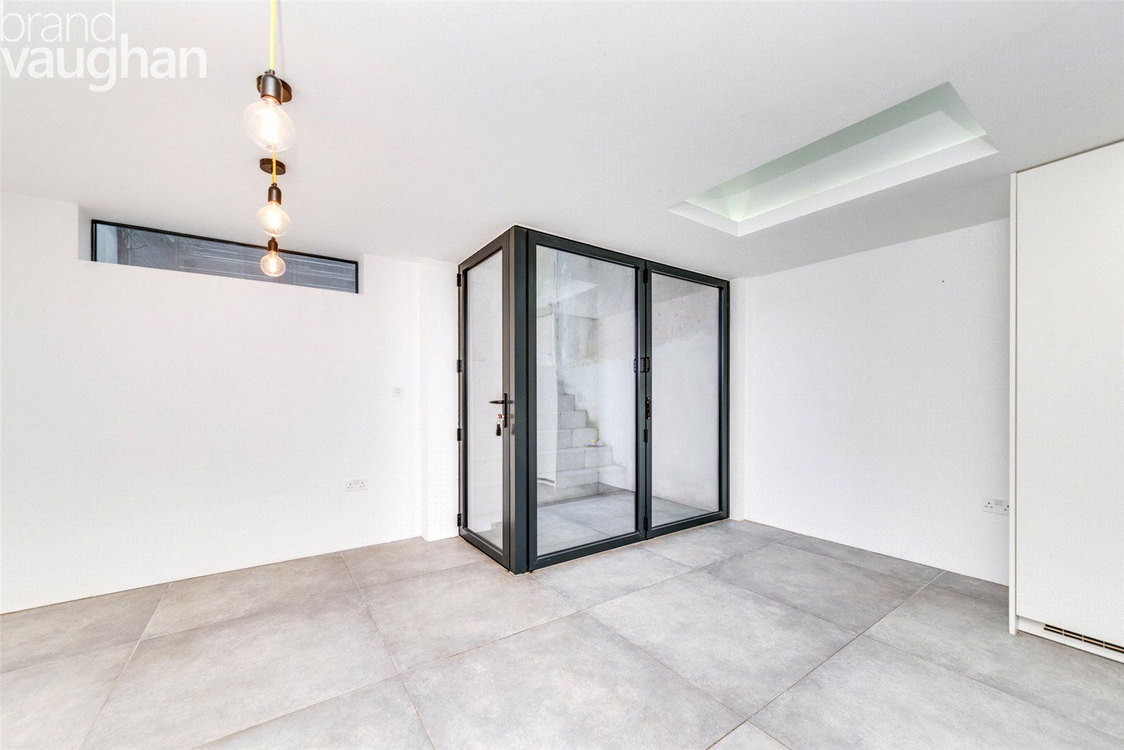 4 bed end terrace house for sale in Clifton Street, Brighton BN1 Zoopla