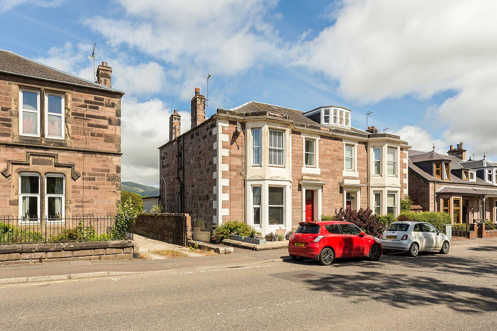 2 bed flat for sale in Clackmannan Road, Alloa FK10 Zoopla