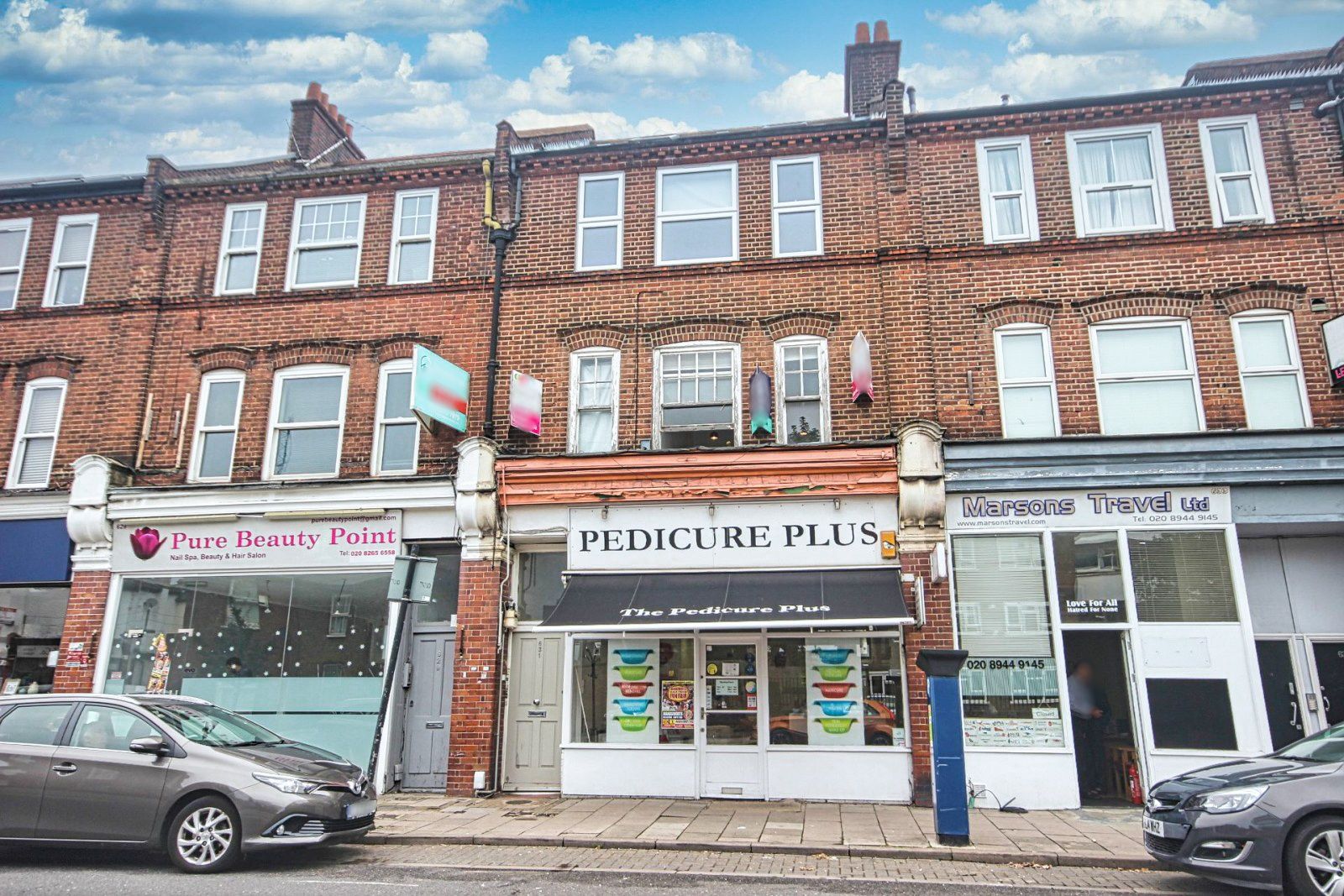 Garratt Lane, Wandsworth, London, Greater London SW18  