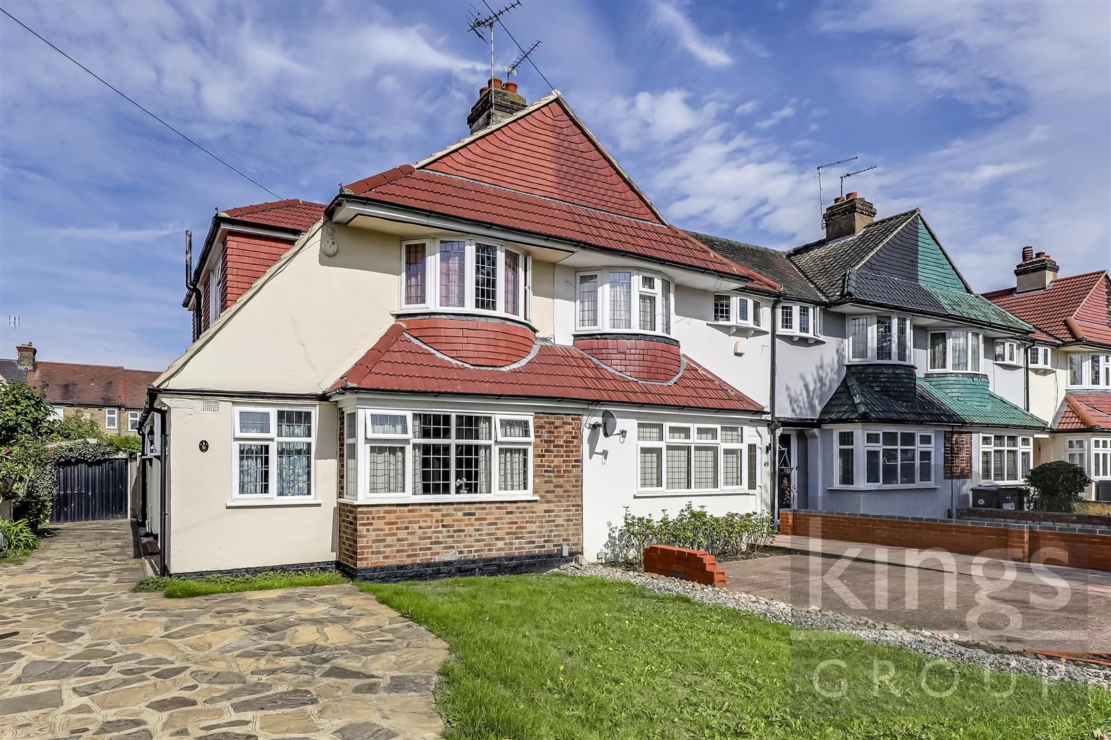 3 bed semidetached house for sale in Haileybury Avenue, Enfield EN1