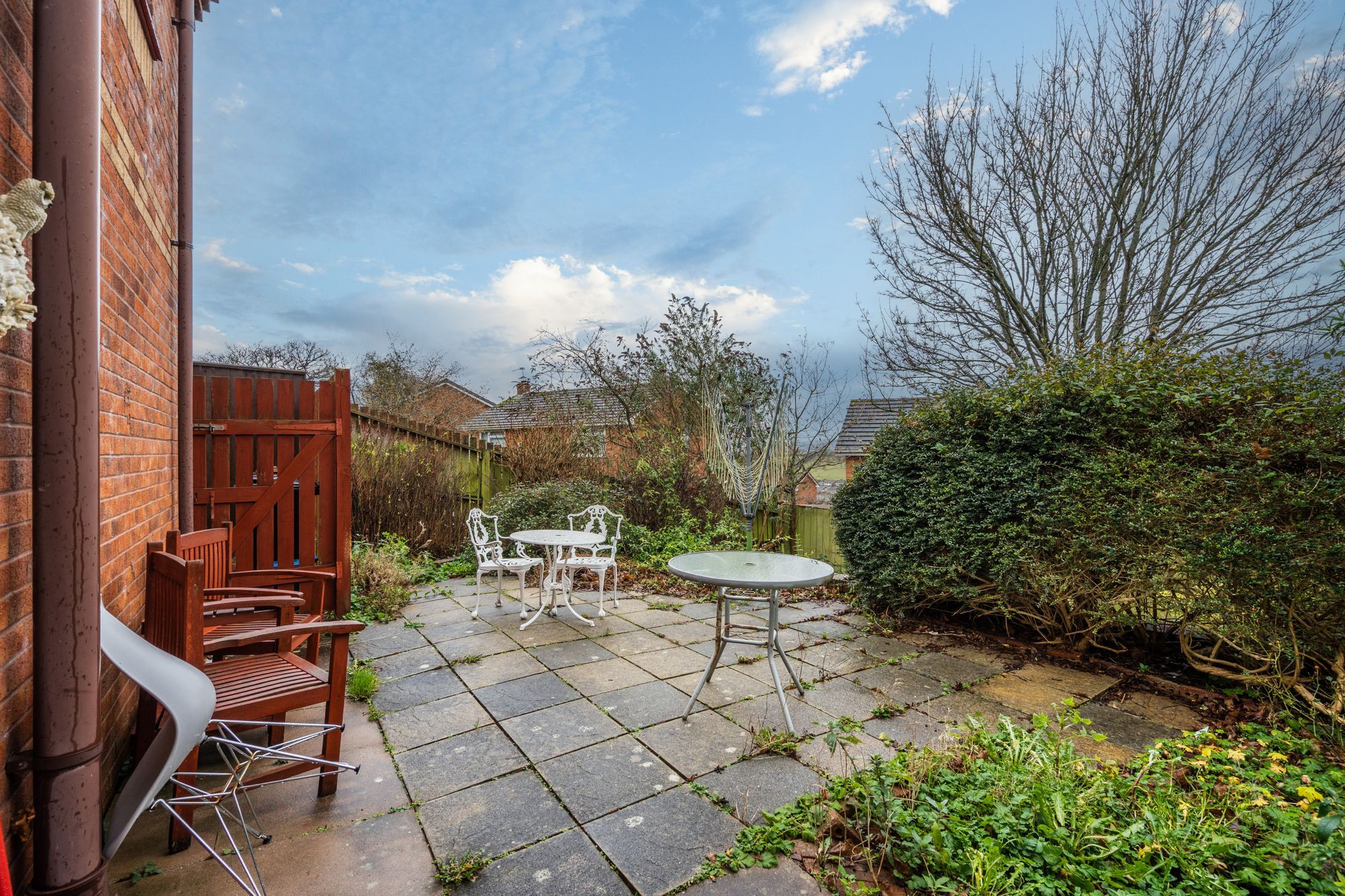 2 bed detached house for sale in Avranches Avenue, Crediton EX17 Zoopla