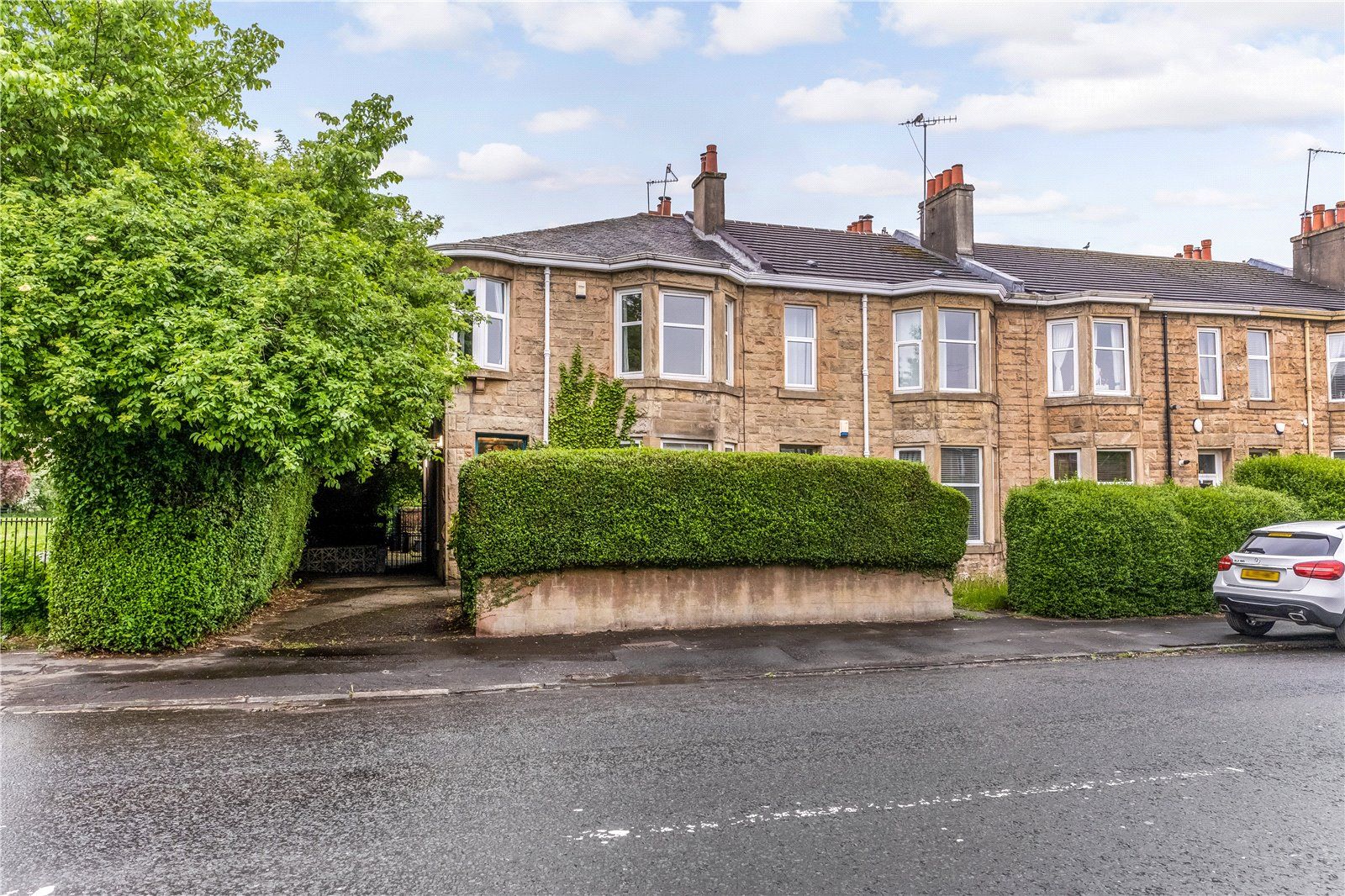 3 bed end terrace house for sale in Auldhouse Road, Newlands, Glasgow