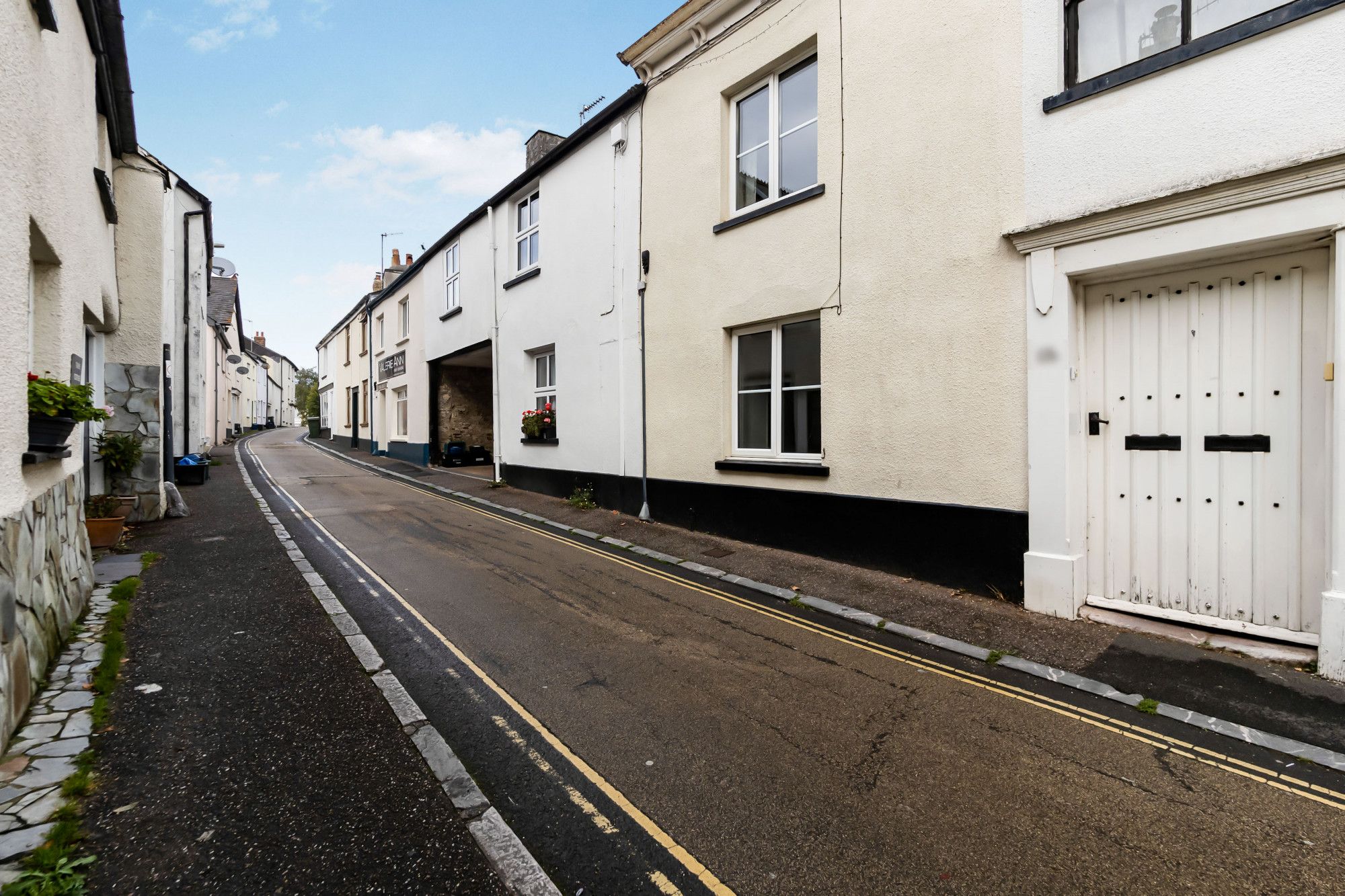 2 bed cottage to rent in Clifford Street, Chudleigh, Newton Abbot