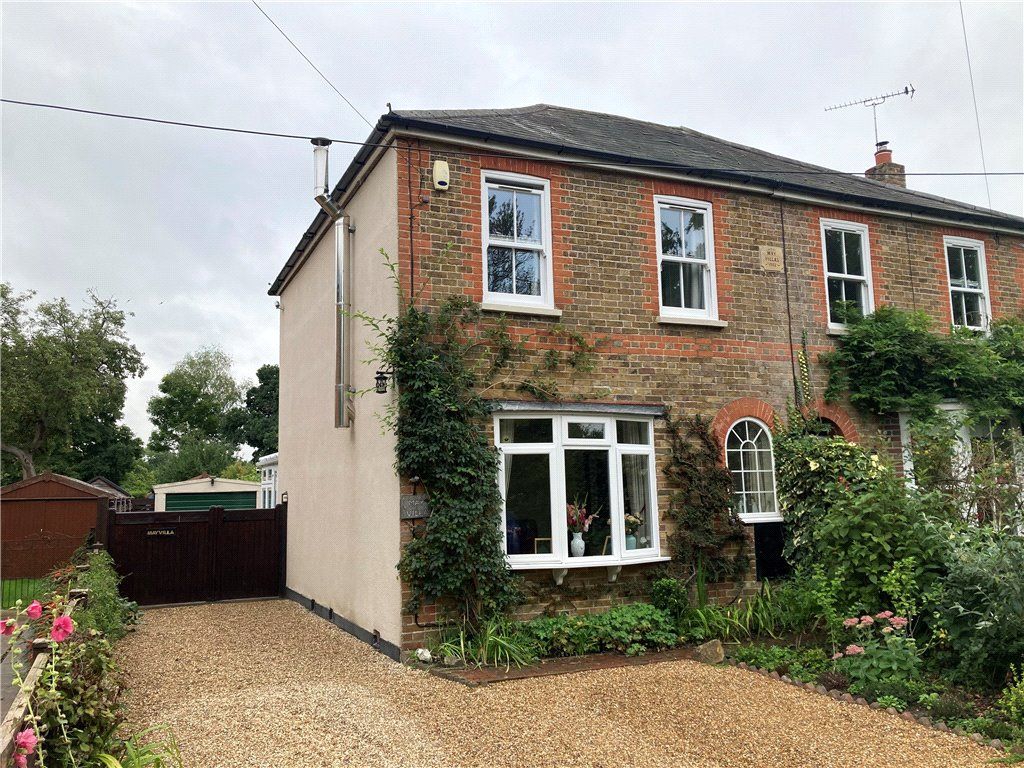 3 bed semidetached house for sale in Pennypot Lane, Chobham, Woking