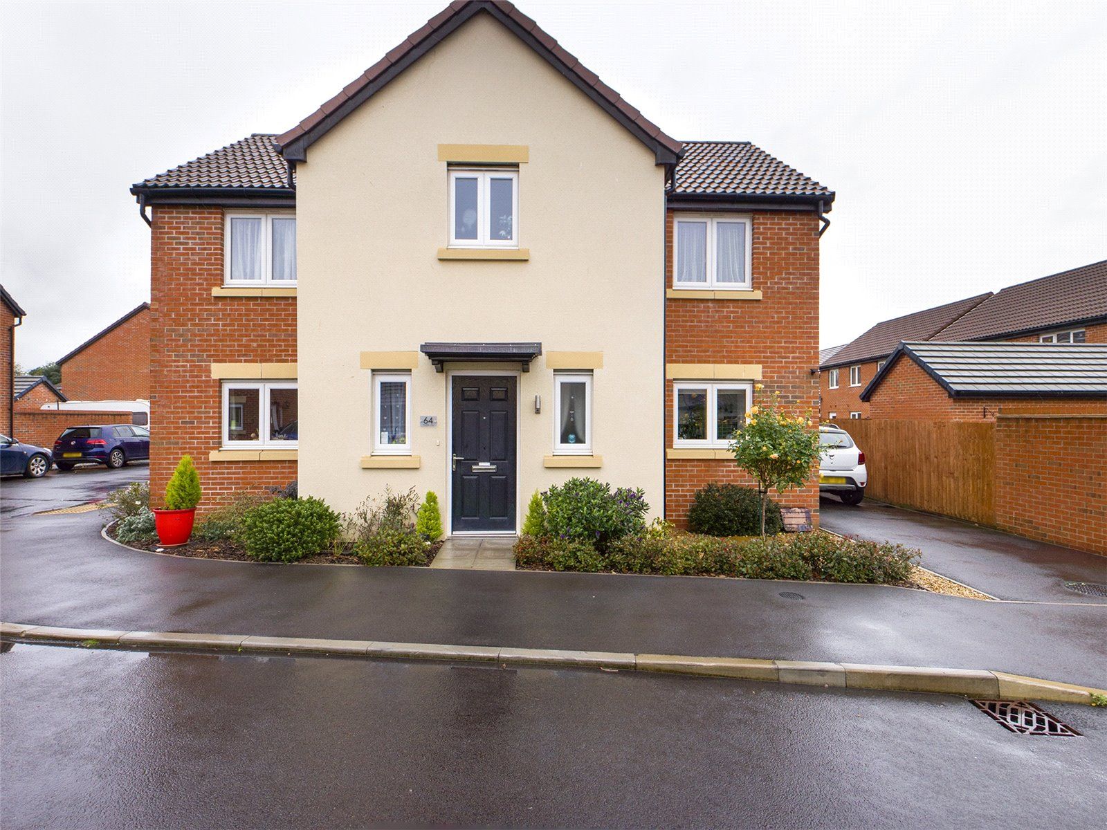 4 bed detached house for sale in Foxwhelp Way, Quedgeley, Gloucester
