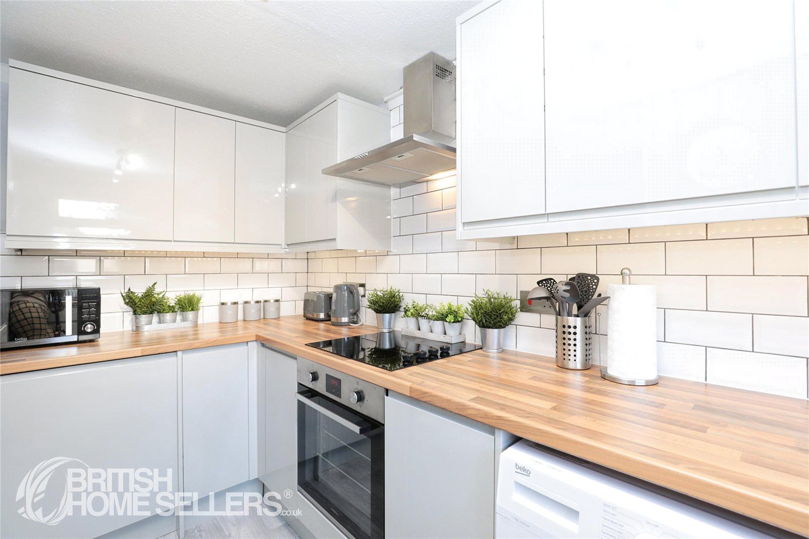 3 bed flat for sale in Arthurs Hill, Shanklin, Isle Of Wight PO37 Zoopla
