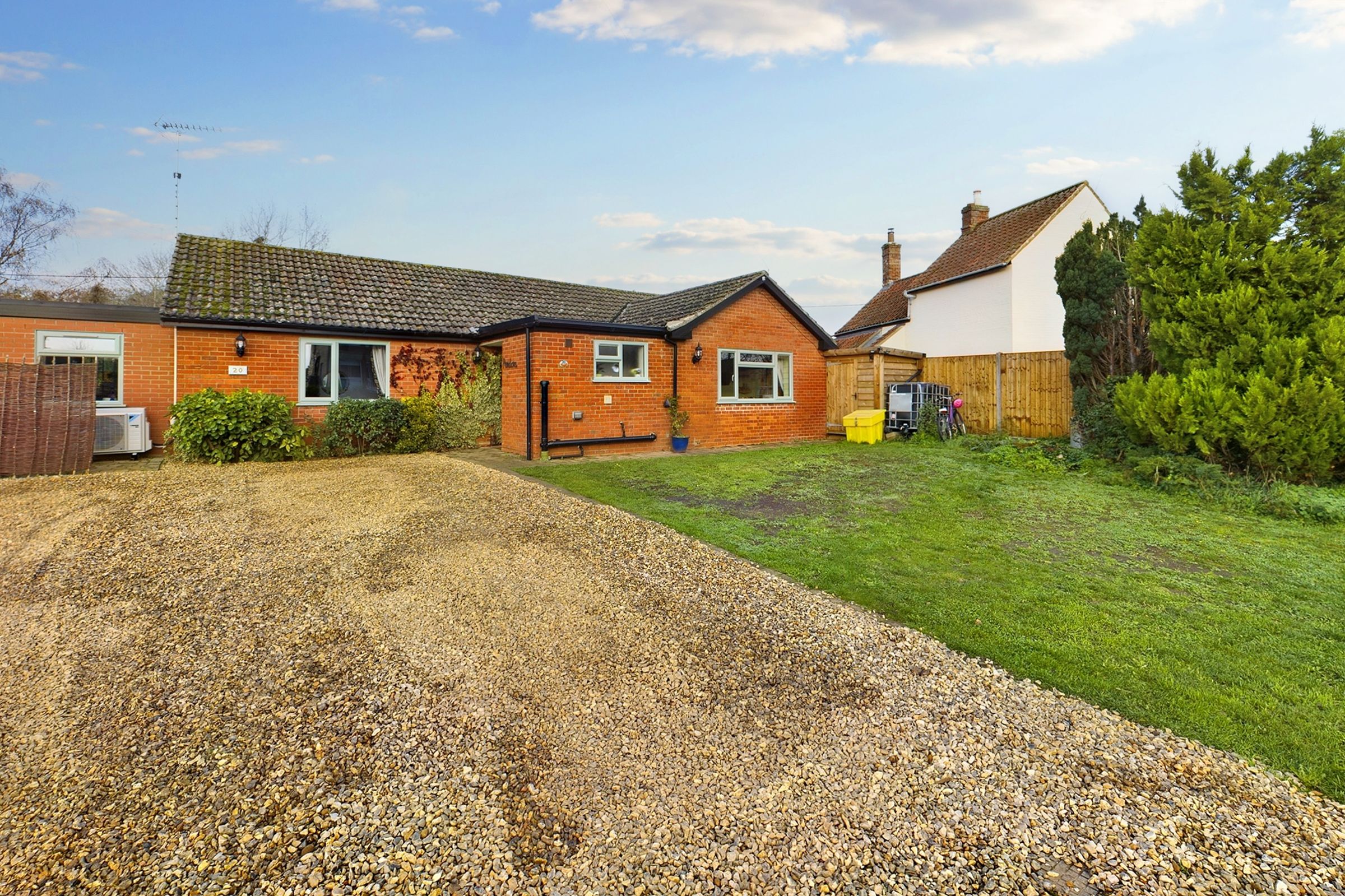 4 bed detached bungalow for sale in Lynn Road, Shouldham, King's Lynn