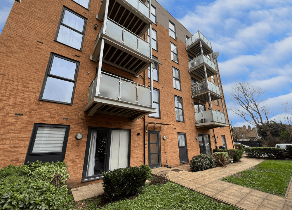 1 bed flat for sale in Upton Road, Watford WD18 Zoopla