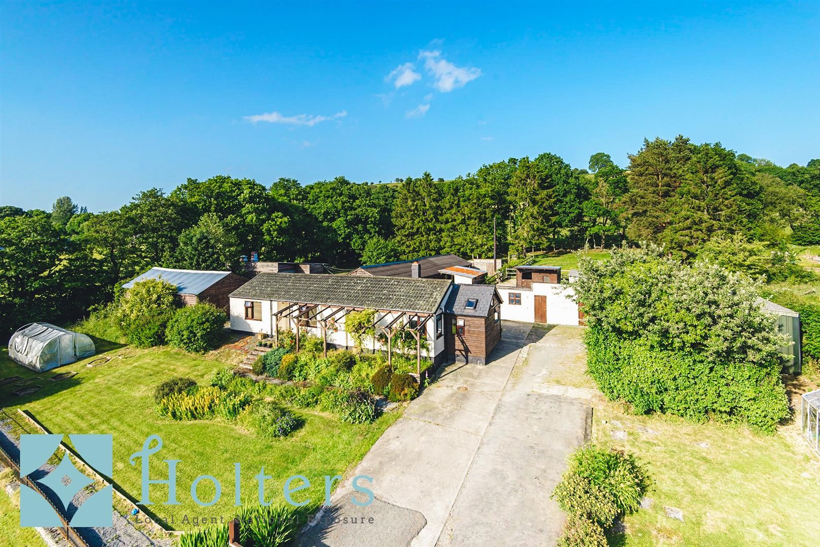 3 bed detached bungalow for sale in Crossgates, Llandrindod Wells LD1 Zoopla