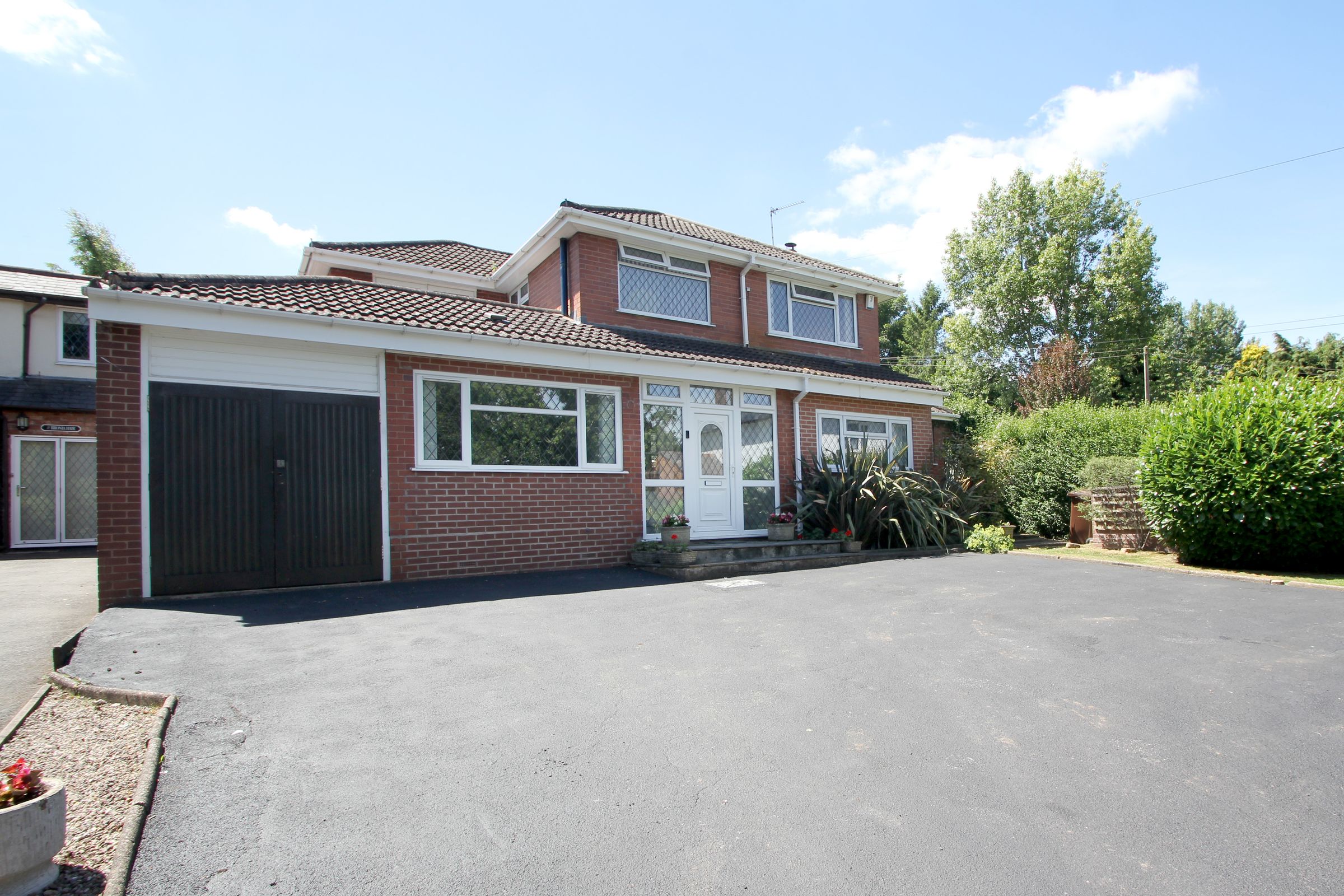 4 bed detached house for sale in Alcester Road, Hollywood, Birmingham