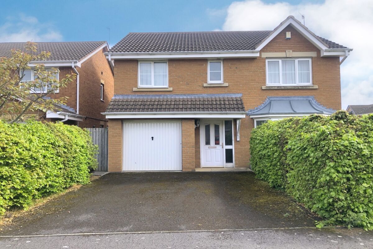4 bed detached house for sale in Huby Court, Guisborough TS14 Zoopla