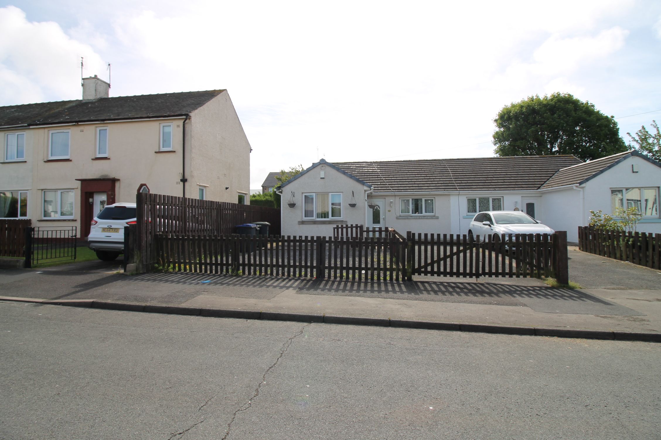 2 bed semidetached bungalow for sale in Pearl Road, Salterbeck