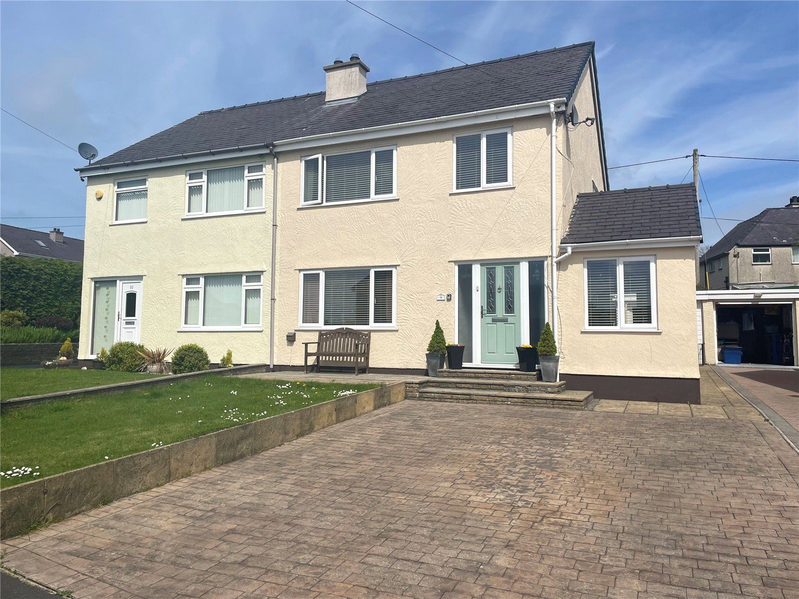 3 bed semidetached house for sale in Stad Ty Hen, Waunfawr, Caernarfon
