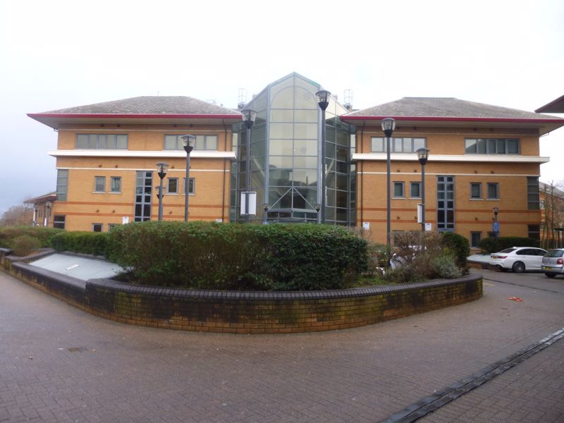 1 bed flat to rent in Mondial Way, Harlington, Hayes UB3 Zoopla