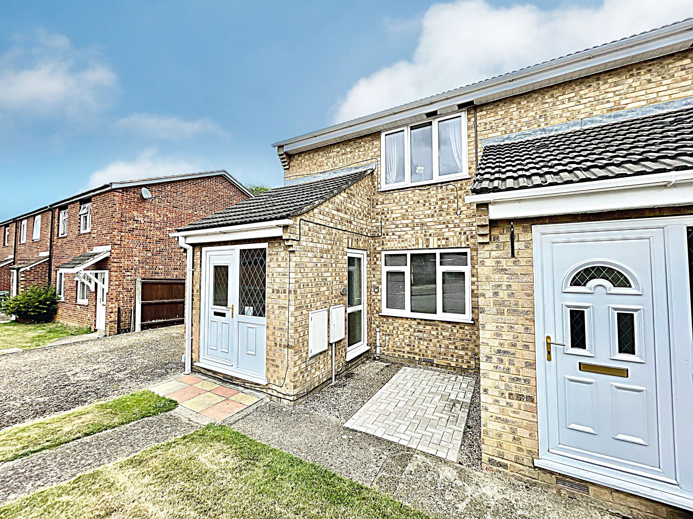 1 bed flat to rent in Countess Close, St. Neots PE19 Zoopla