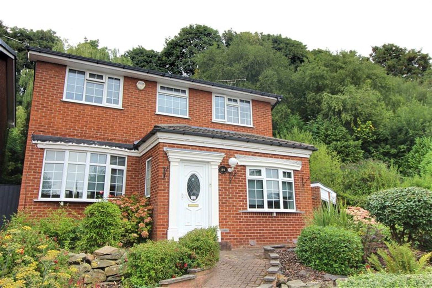 4 bed detached house to rent in Boddens Hill Road, Heaton Mersey