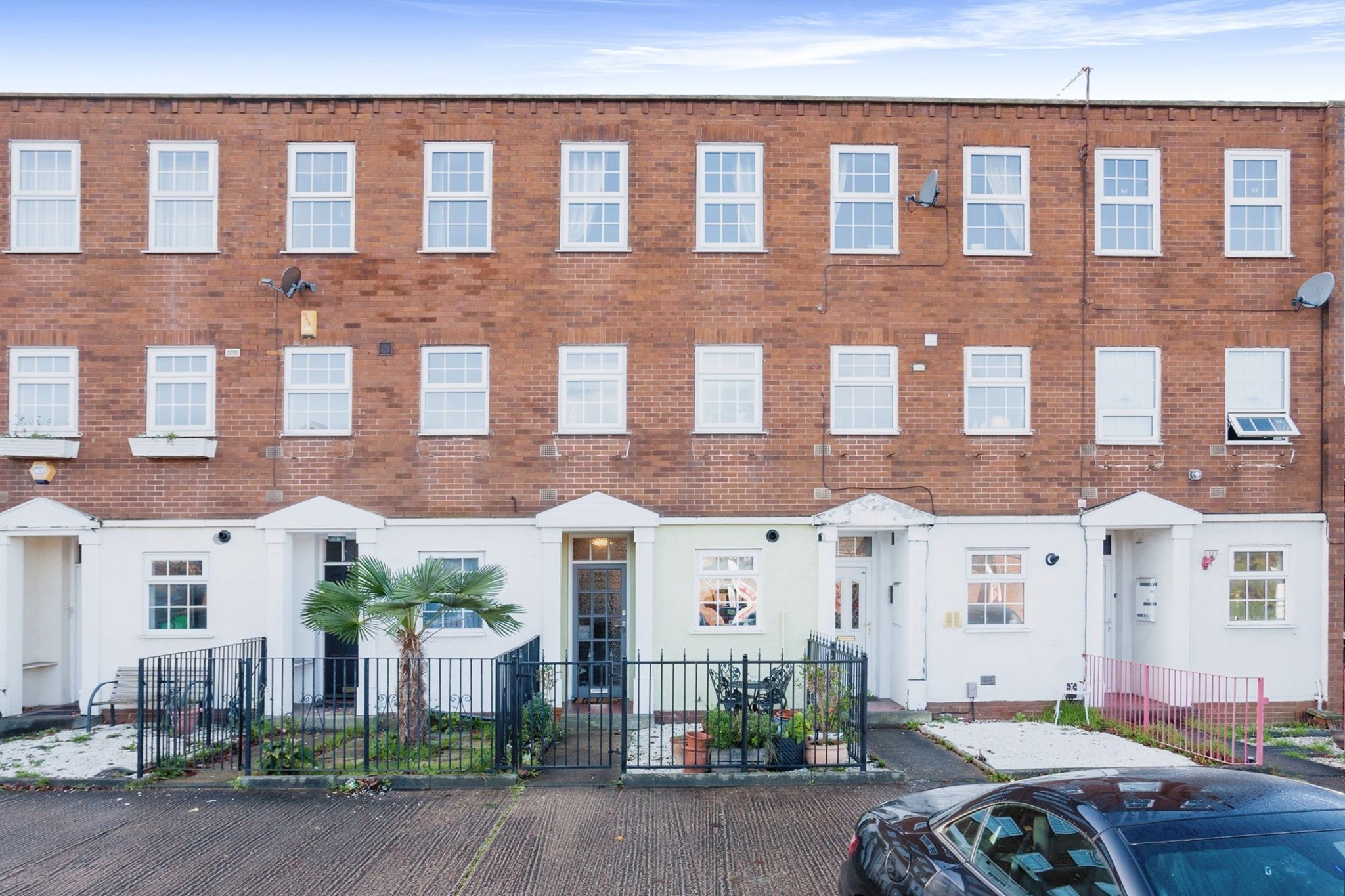 3 bed town house for sale in Wentworth Street, Wakefield WF1 Zoopla