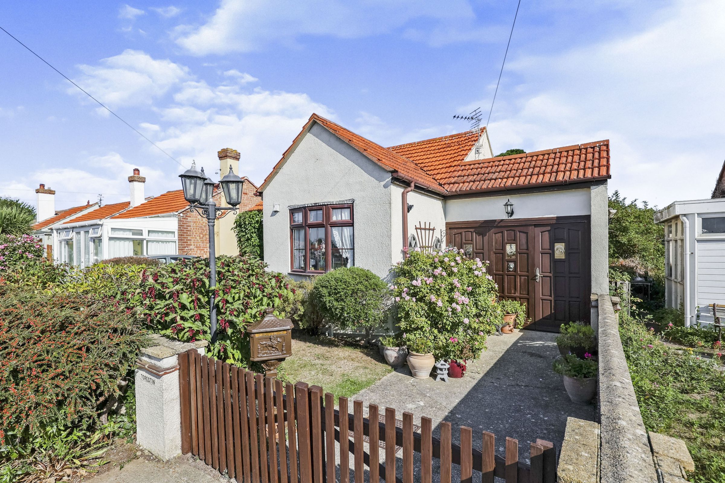 3 bed bungalow for sale in Sea Front Estate, Hayling Island, Hampshire