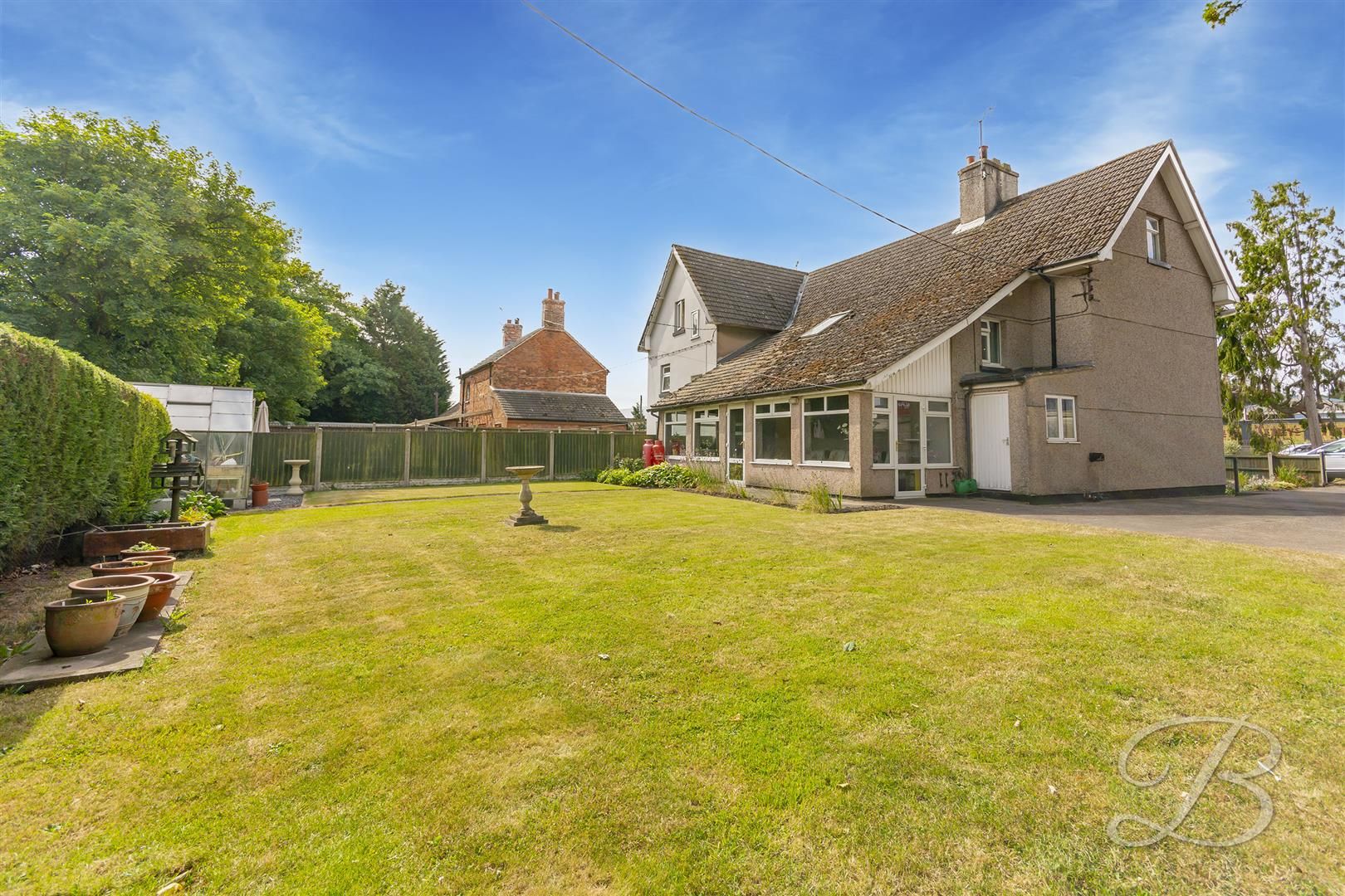4 bed cottage for sale in Belle Eau Park, Bilsthorpe, Newark NG22 Zoopla