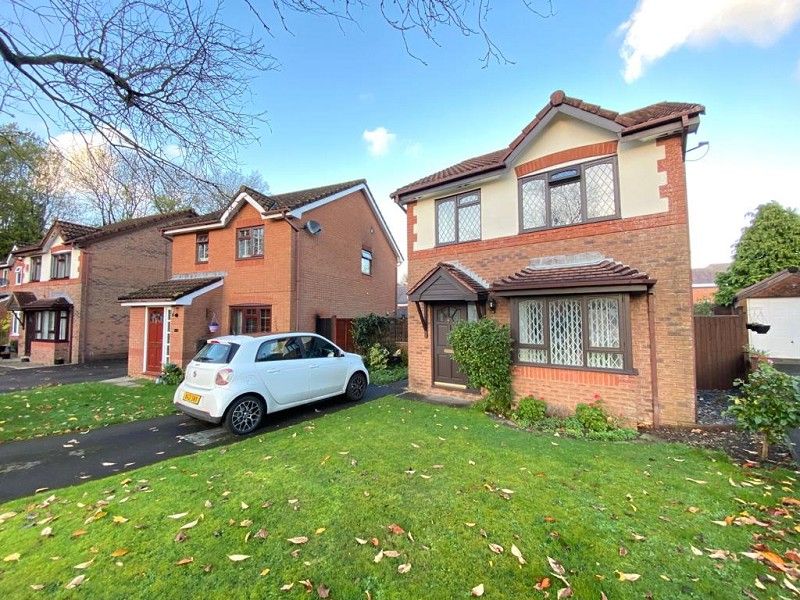 3 bed detached house for sale in Picton Gardens, Bridgend, Bridgend
