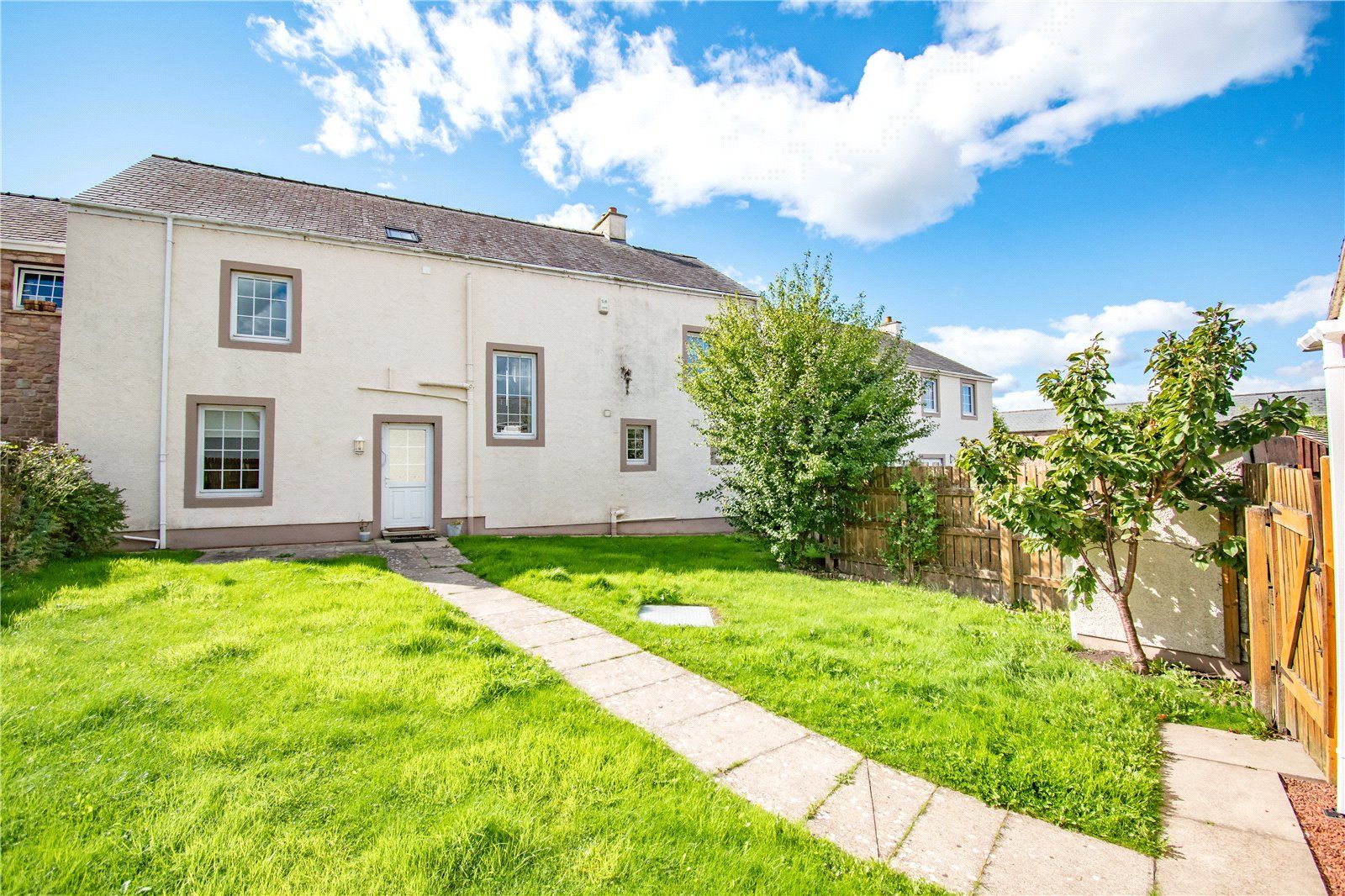 5 bed terraced house for sale in Home Farm, Home Farm Close, Main