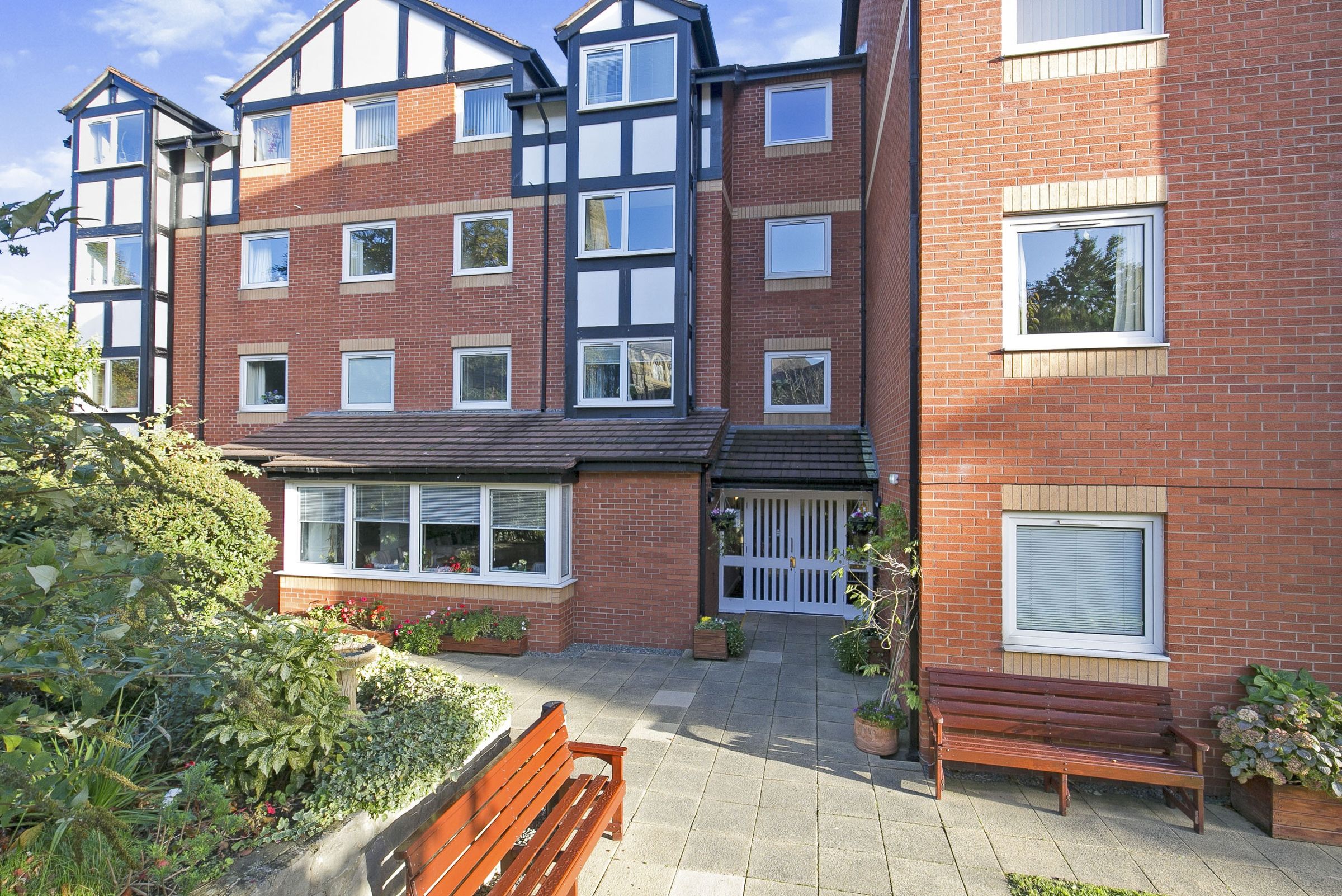 1 bed flat for sale in Rhoslan Park, 76 Conway Road, Colwyn Bay, Conwy