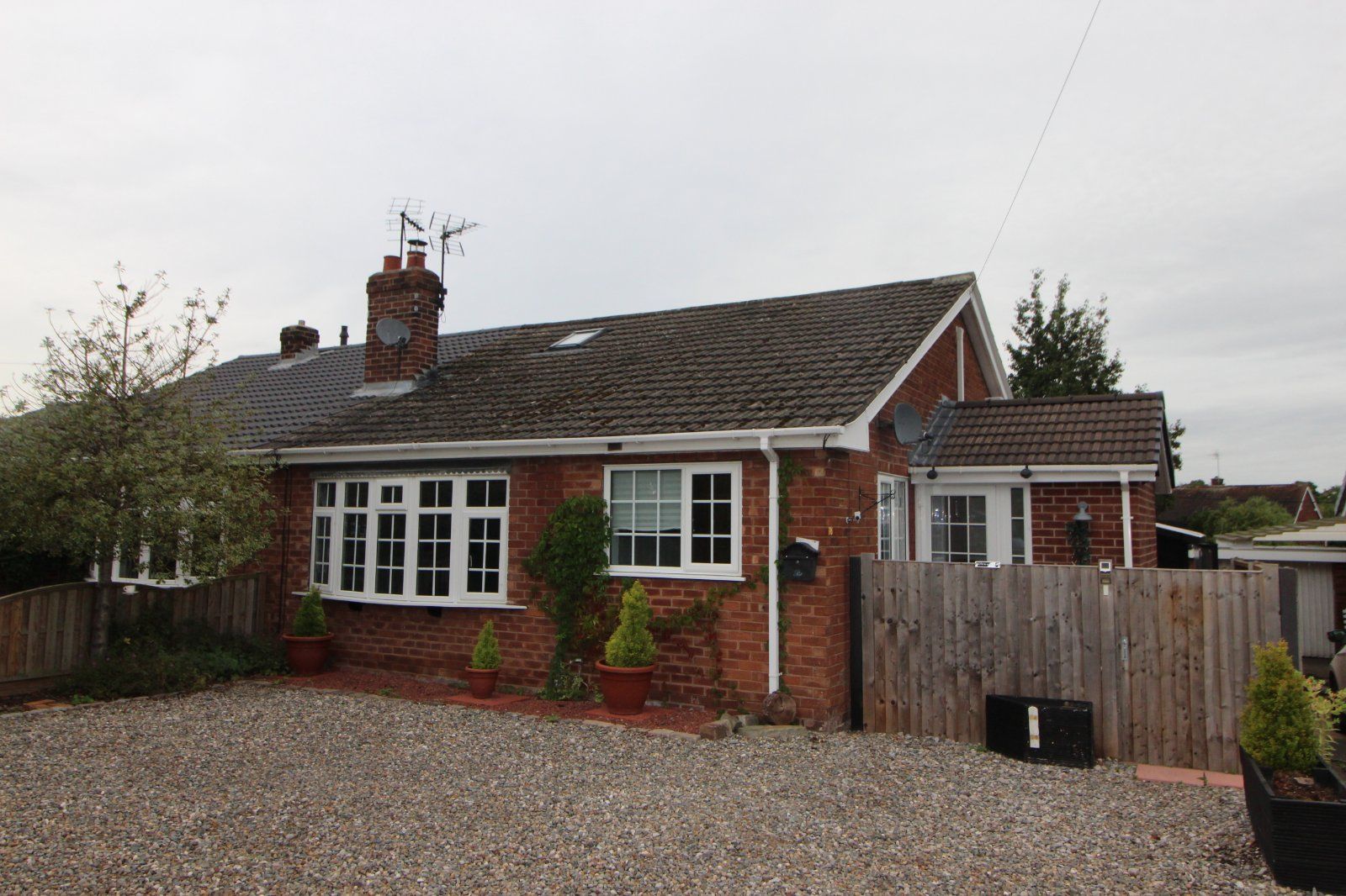 4 bed bungalow for sale in Brookside, Ashton Hayes, Chester, Cheshire