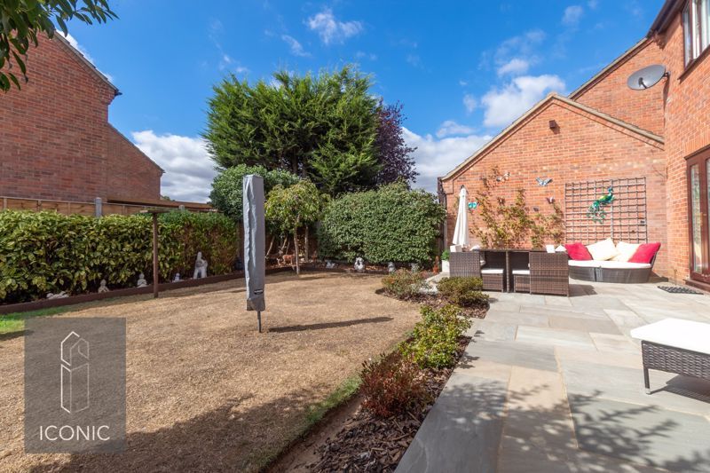 3 bed detached house for sale in Manor Chase, Taverham, Norwich NR8 Zoopla