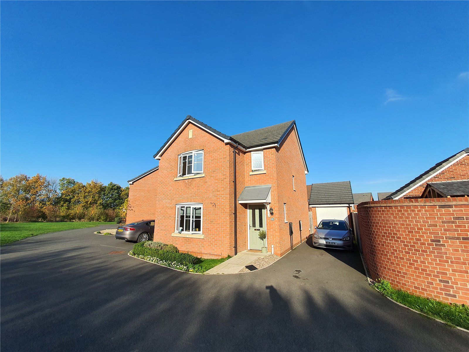 Property for sale in Johnston Close, Pershore, Worcestershire WR10 Zoopla