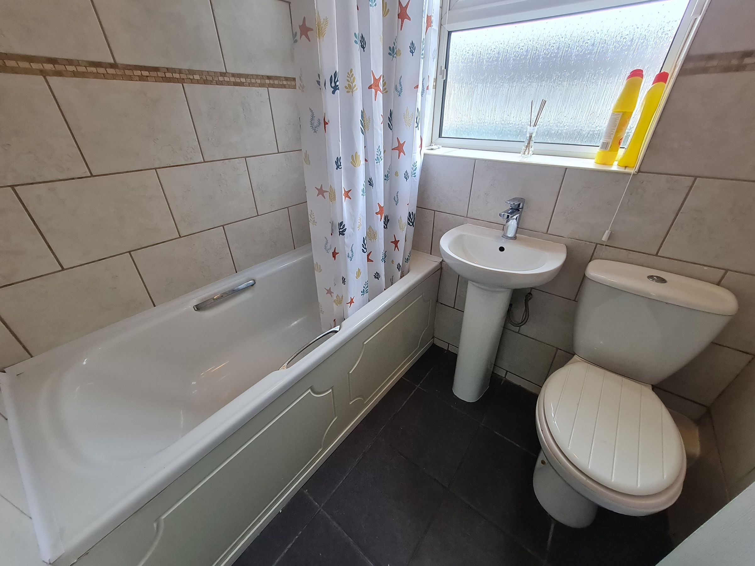 2 bed terraced house to rent in Granville Street, Castleford WF10 Zoopla