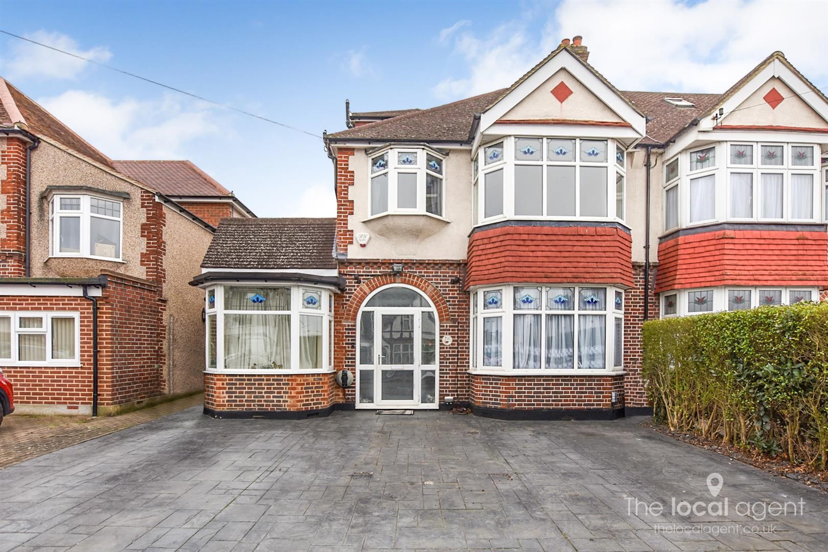 5 bed semidetached house for sale in Ruxley Lane, West Ewell, Epsom