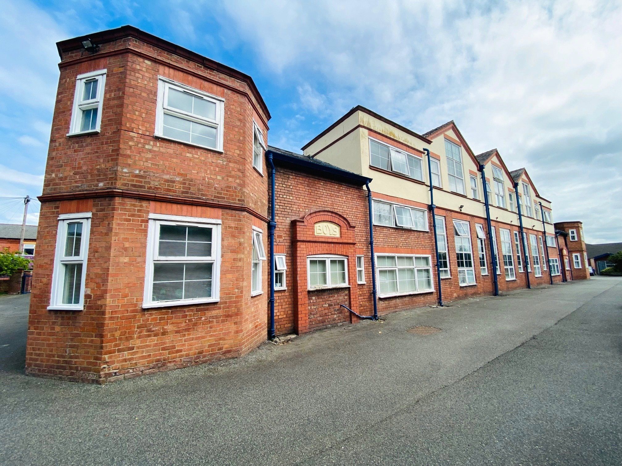 2 bed flat for sale in Cambridge Court, Cambridge Road, Ellesmere Port