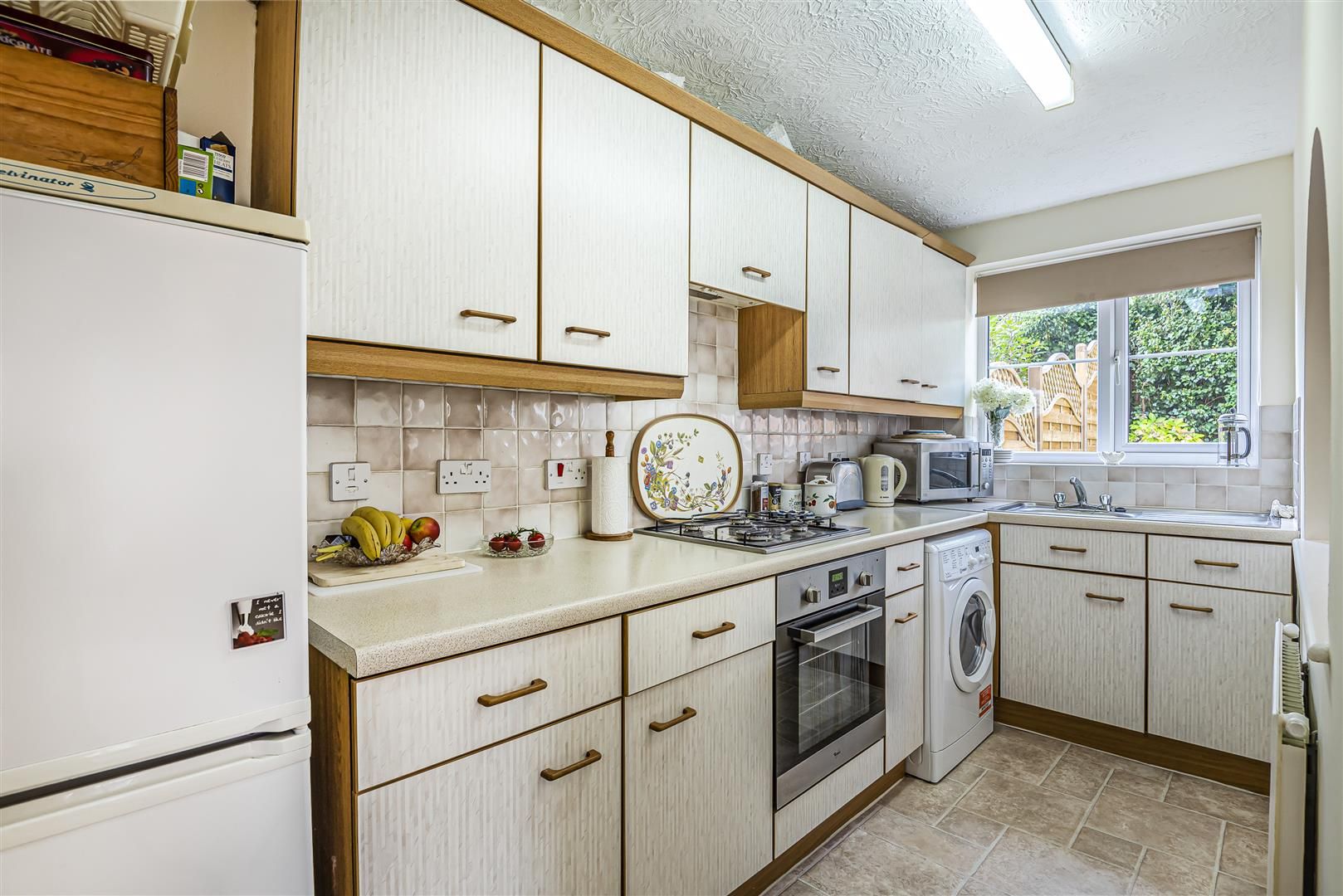 1 bed detached house for sale in Manor Way, Croxley Green