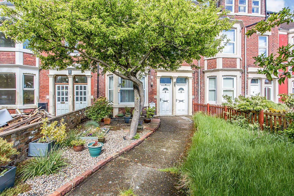 2 bed flat for sale in Road, Wallsend, Tyne And Wear NE28 Zoopla