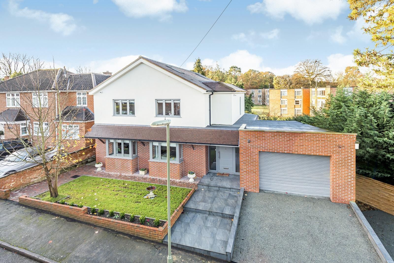 Fir Grange Avenue, Weybridge KT13  