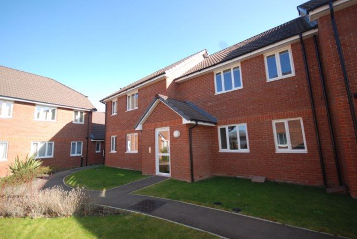 1 bed flat to rent in Chiltern Close, Chelmsford CM1 Zoopla