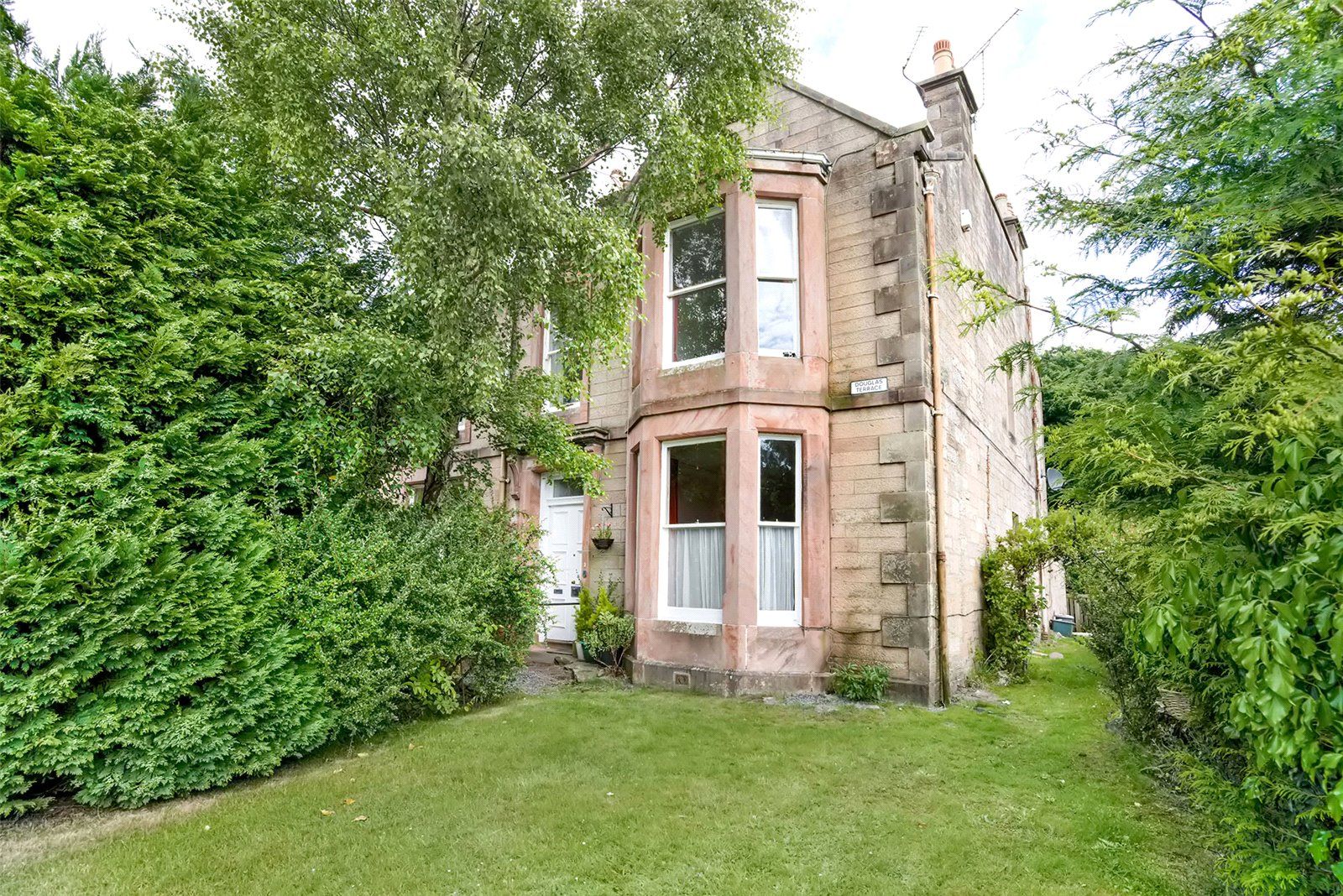 2 bed flat for sale in Douglas Terrace, Stirling FK7 Zoopla