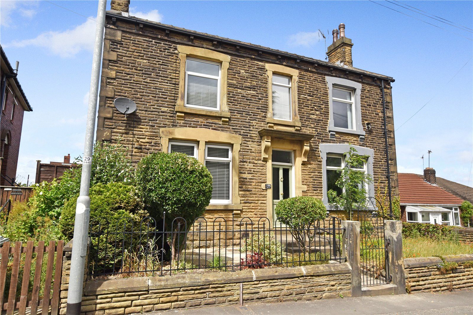 3 bed semidetached house for sale in Wide Lane, Morley, Leeds, West