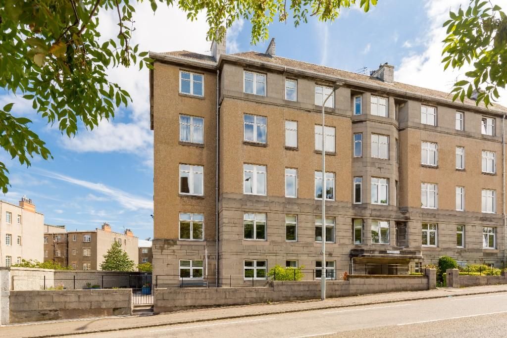 Orchard Brae, Comely Bank EH4