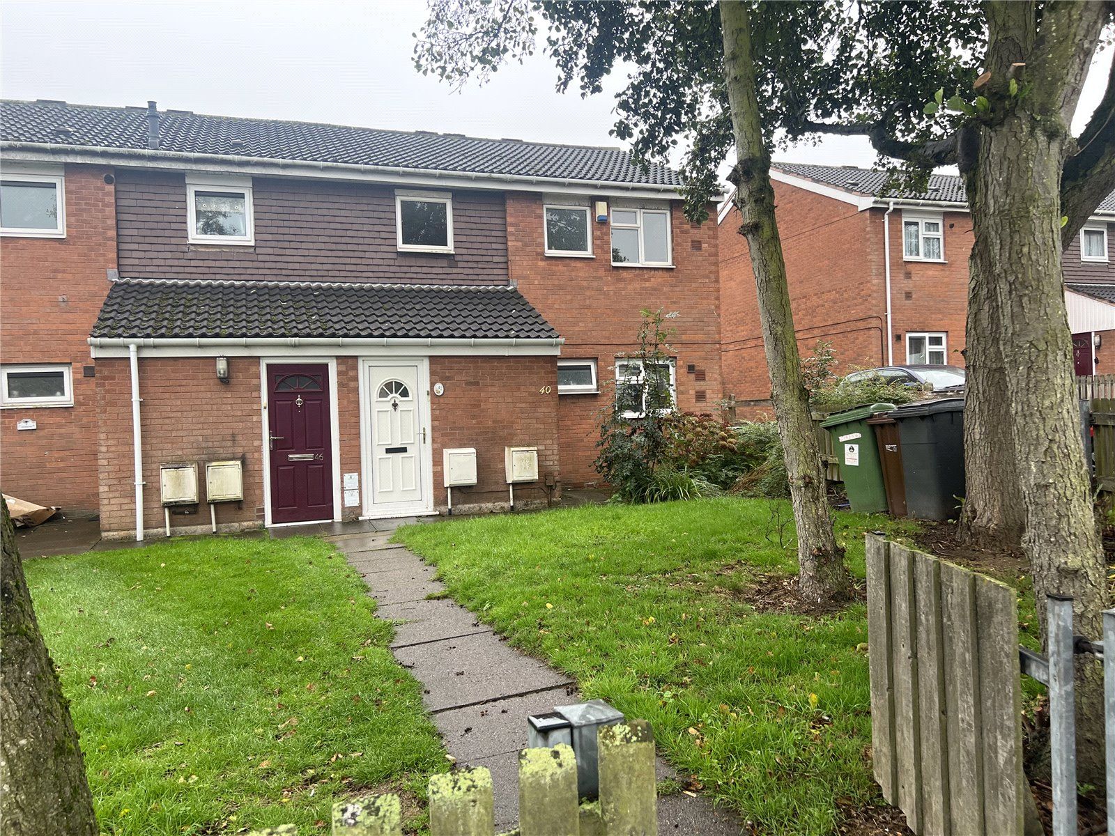 2 bed to rent in Dereham Walk, Bilston, West Midlands WV14