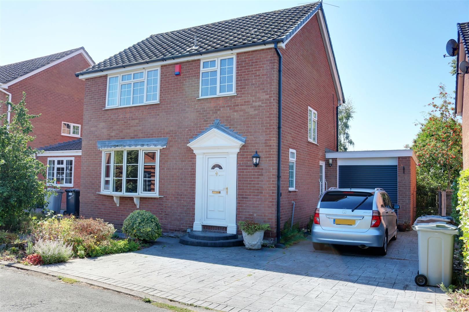 3 bed detached house for sale in Derwent Close, Alsager, StokeOnTrent ST7 Zoopla