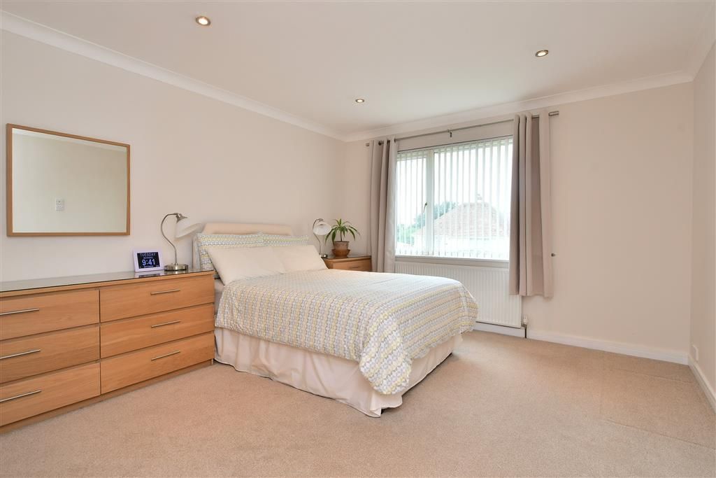 5 bed detached bungalow for sale in Dorothy Avenue, Peacehaven, East