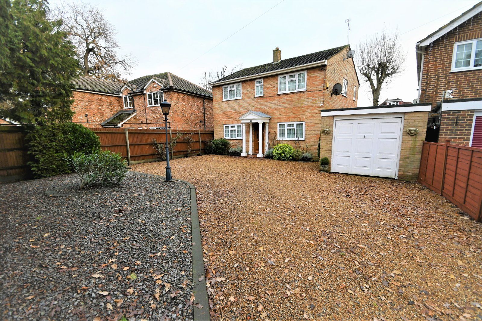 4 bed detached house for sale in Haynes Close, Langley, Berkshire SL3