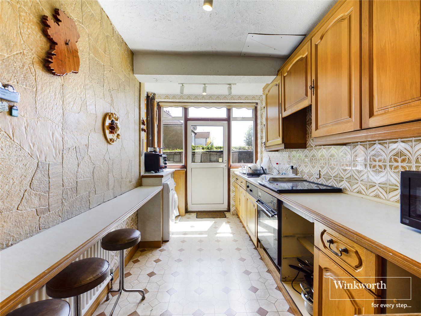 5 bed semidetached house for sale in Fairway Avenue, London NW9 Zoopla